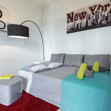 Grand H -f2, Face Vieux- Nice, Terrasse, Ascenseur, Climatisation, Terrace - Center Ницца