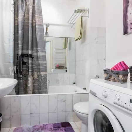 Appartamento Grand H -f2, Face Vieux- Nice, Terrasse, Ascenseur, Climatisation, Terrace - Center Nizza